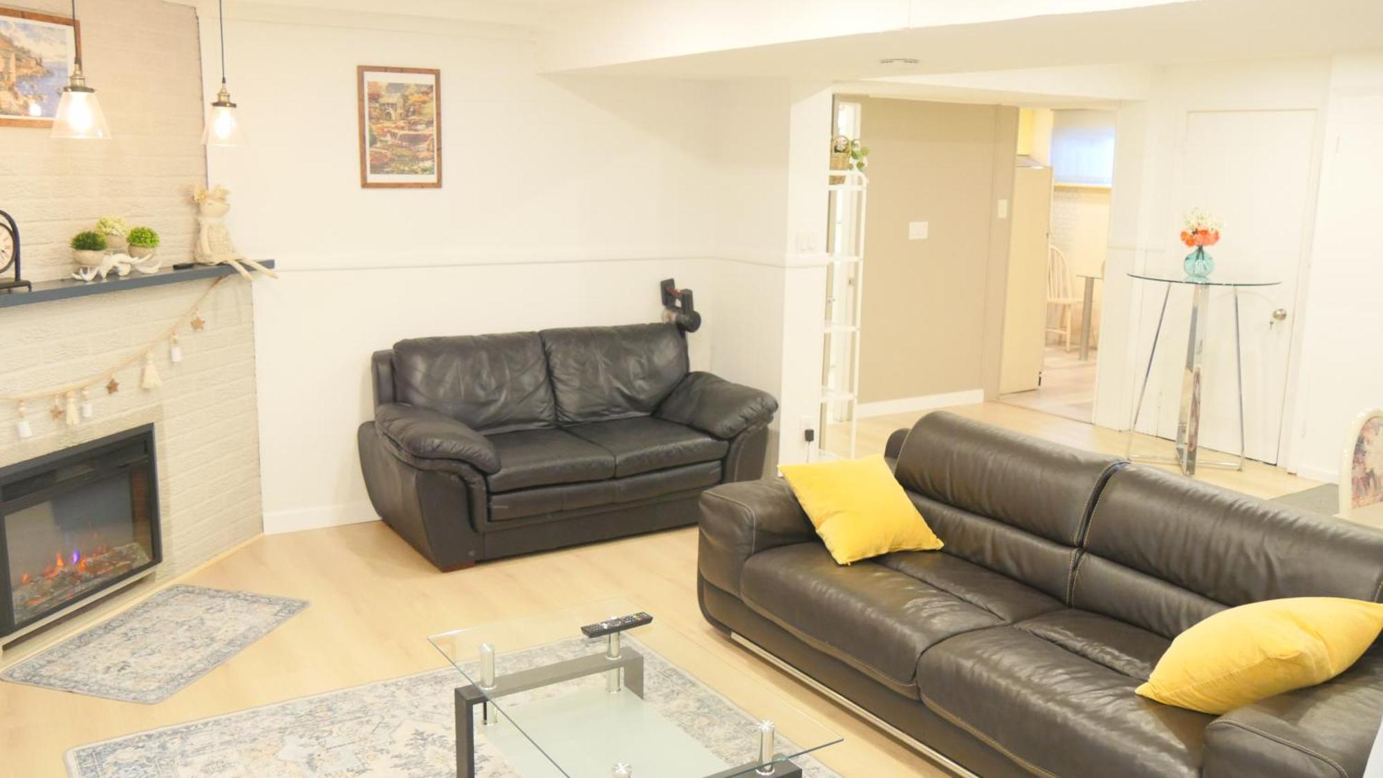 Applewood Gardens Apartment Mississauga Dış mekan fotoğraf